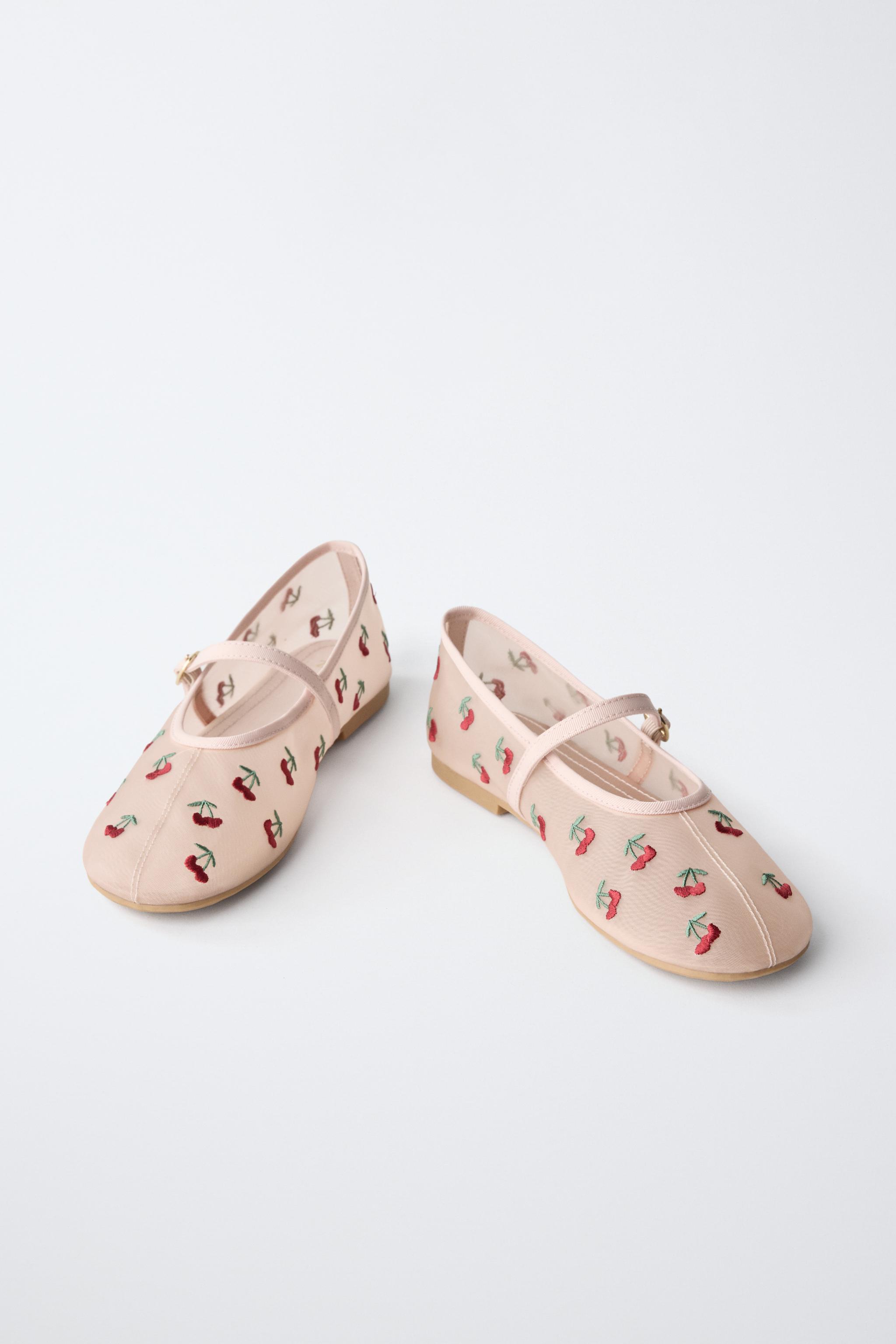 CHERRY EMBROIDERED BALLET FLATS